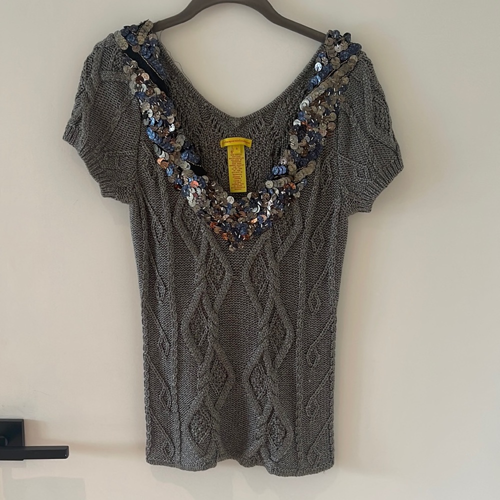 Catherine Malandrino - gray sequin embellished cap sleeve sweater - size small